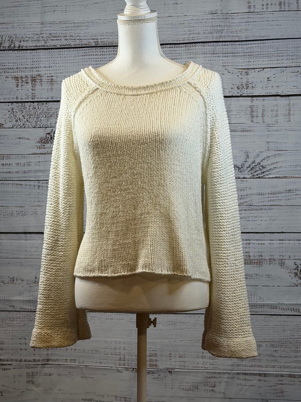 Free People Cream Ivory Chunky Knit Sweater Open Back Cutout Bell Sleeve Cropped